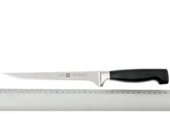 Zwilling J.A. Henckels Four Star-cuchillo Para Filetear 18 Cm 8 Zwilling J.A. Henckels Four Star-cuchillo Para Filetear 18 Cm -Chef Tienda ZW31073 180 04 zwilling foue star 31073 180 fileermes d4